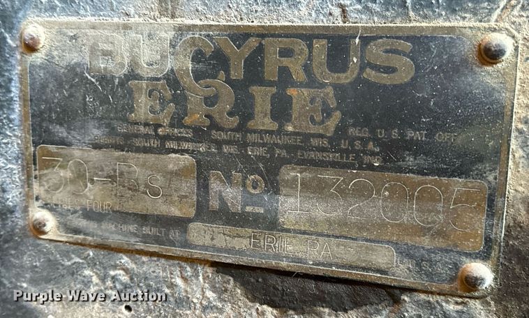 image for item DP6729 1970 Bucyrus-Erie 30-B crane