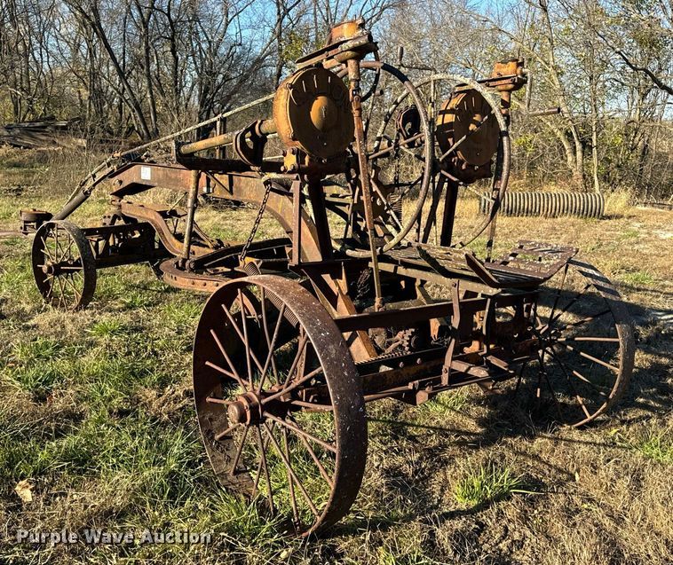 image for item DP6731 Galion pull type grader