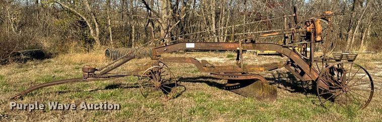 image for item DP6731 Galion pull type grader