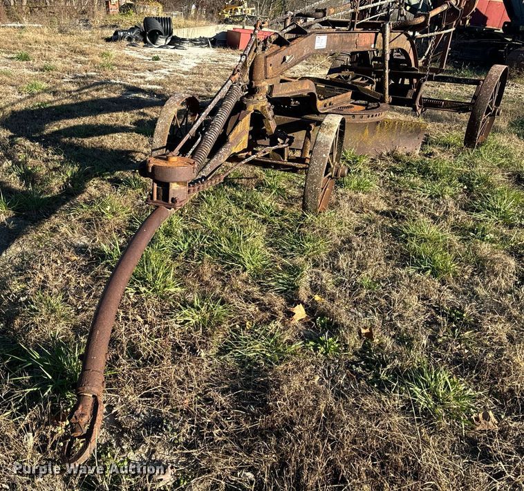 image for item DP6731 Galion pull type grader