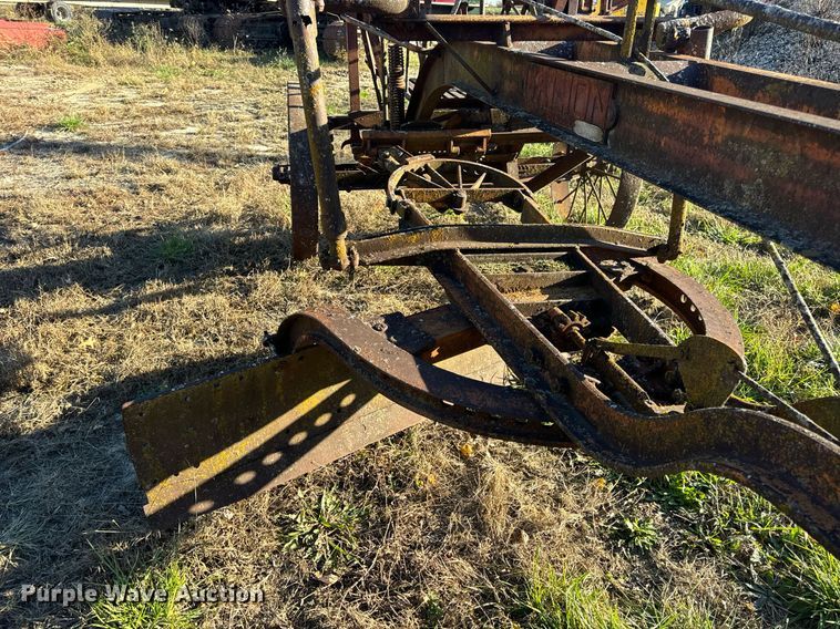 image for item DP6731 Galion pull type grader