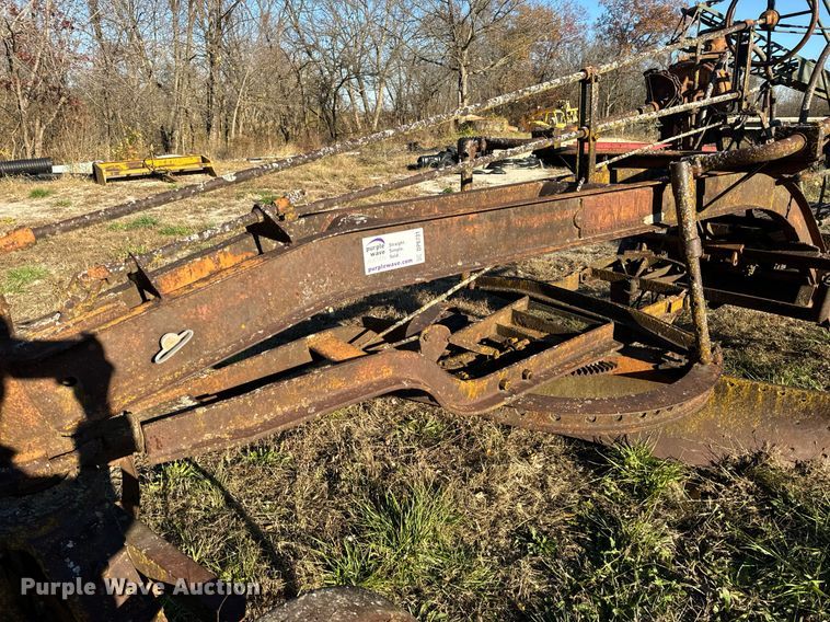 image for item DP6731 Galion pull type grader