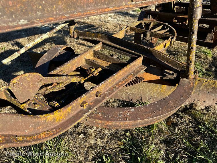image for item DP6731 Galion pull type grader