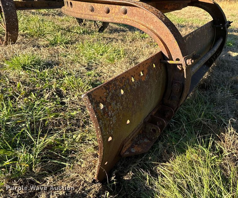 image for item DP6731 Galion pull type grader