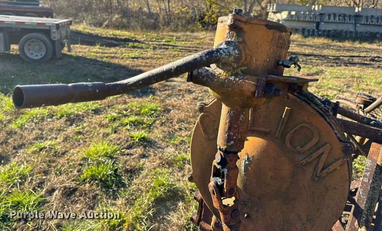 image for item DP6731 Galion pull type grader