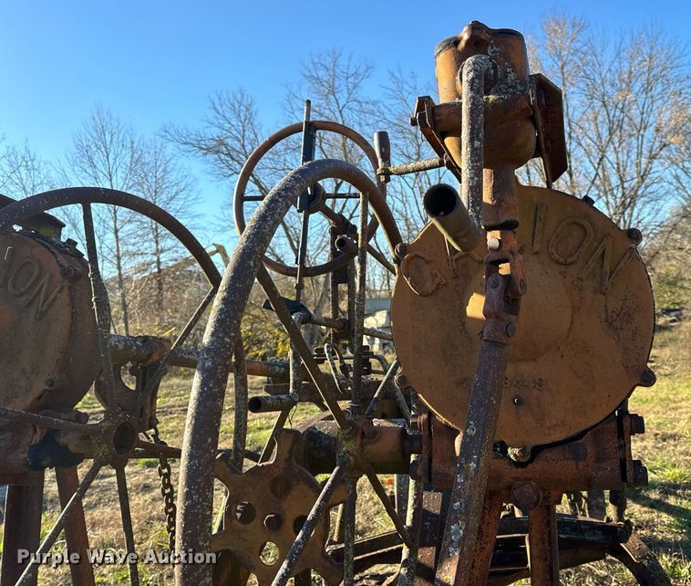 image for item DP6731 Galion pull type grader