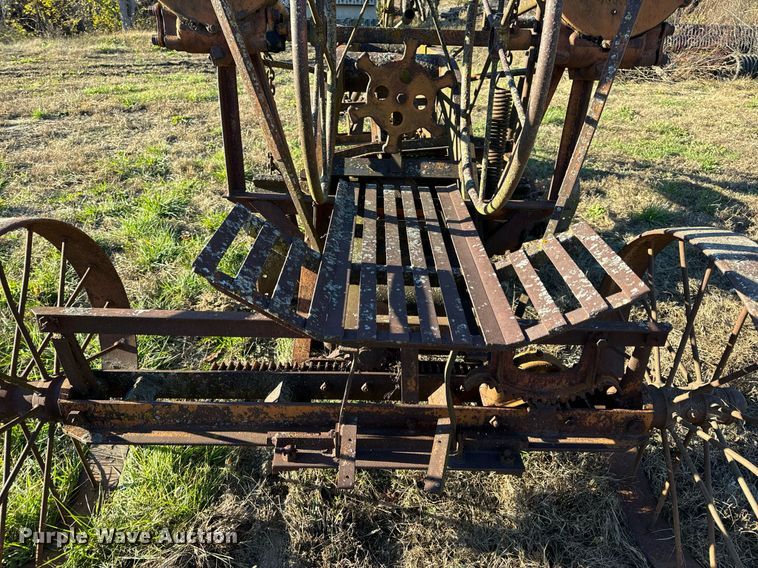 image for item DP6731 Galion pull type grader