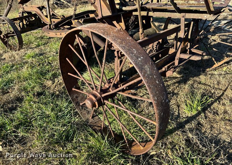 image for item DP6731 Galion pull type grader