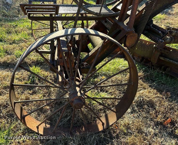 image for item DP6731 Galion pull type grader