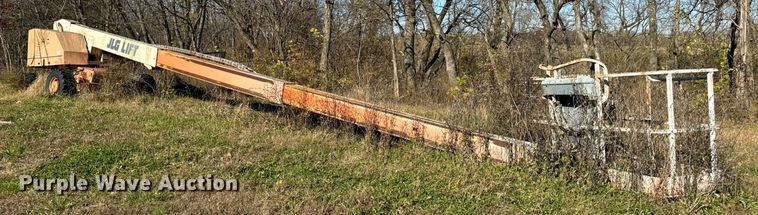 image for item DP6734 1998 JLG 601S boom lift