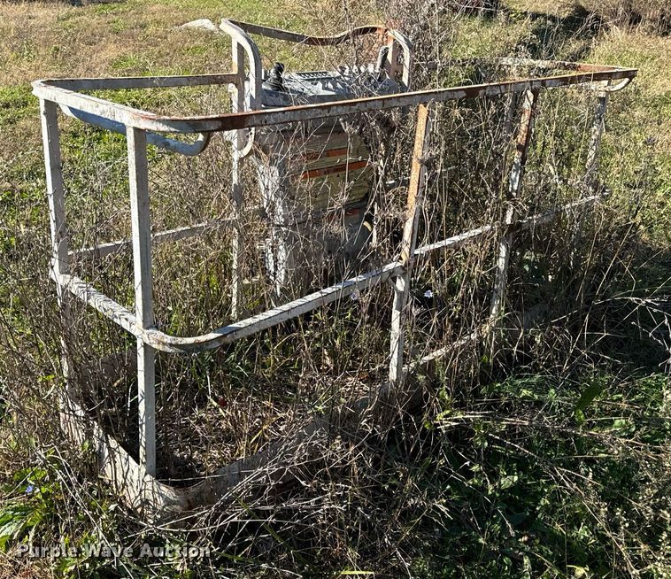 image for item DP6734 1998 JLG 601S boom lift