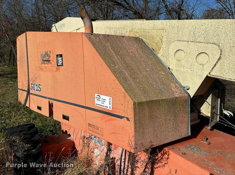 image for item DP6734 1998 JLG 601S boom lift