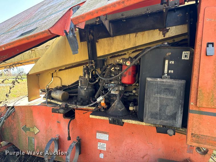 image for item DP6734 1998 JLG 601S boom lift