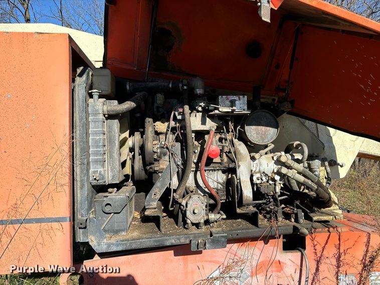 image for item DP6734 1998 JLG 601S boom lift