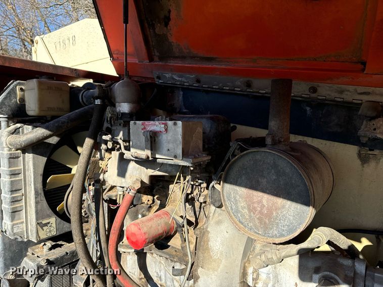 image for item DP6734 1998 JLG 601S boom lift