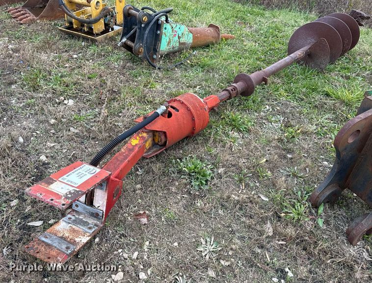 image for item DP6737 TH80M digger derrick auger