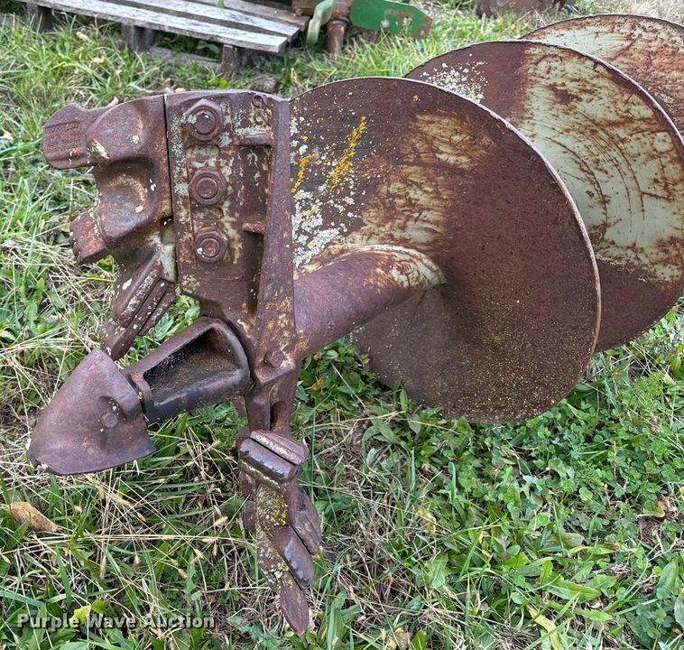 image for item DP6737 TH80M digger derrick auger