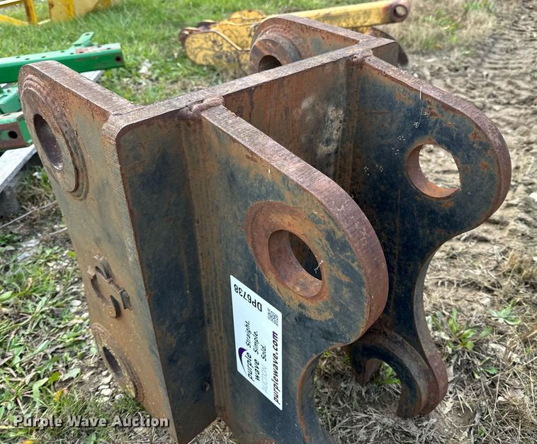 image for item DP6738 CP excavator quick coupler