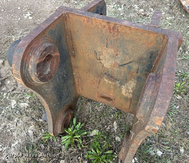 image for item DP6738 CP excavator quick coupler