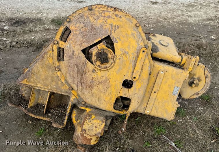 image for item DP6743 Caterpillar crawler winch