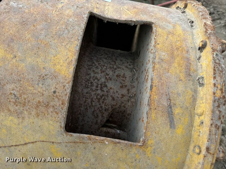 image for item DP6743 Caterpillar crawler winch