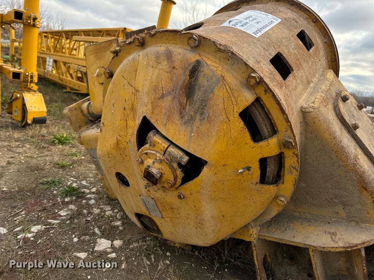 image for item DP6743 Caterpillar crawler winch