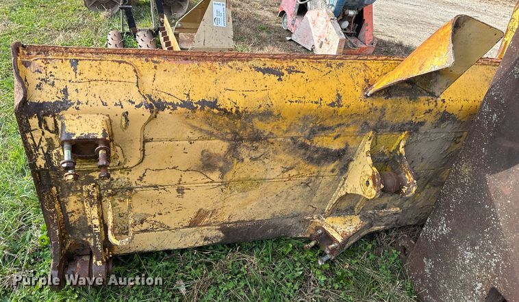 image for item DP6747 (2) Caterpillar dozer blades