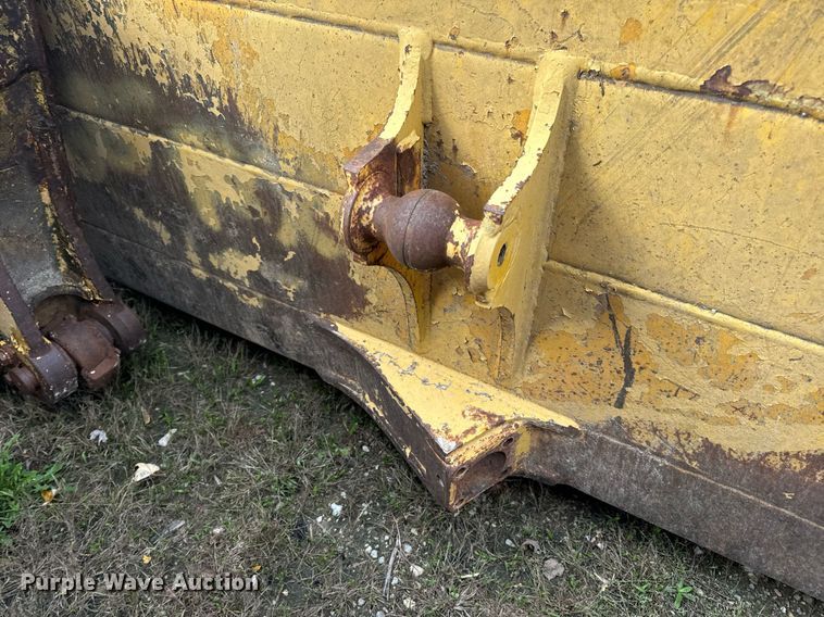 image for item DP6747 (2) Caterpillar dozer blades