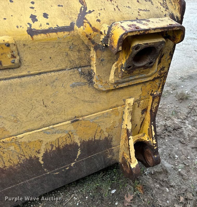 image for item DP6747 (2) Caterpillar dozer blades