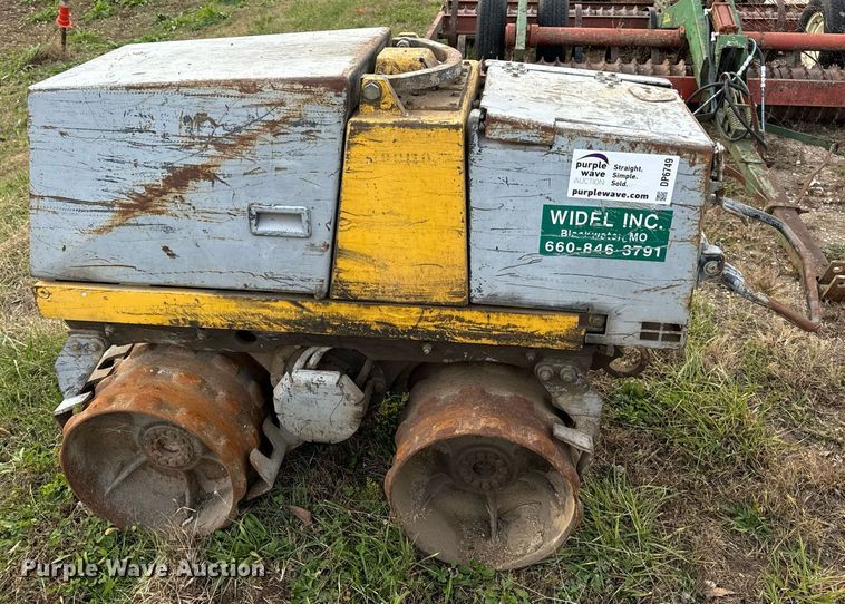 image for item DP6749 2000 Bomag BMP851 trench compactor