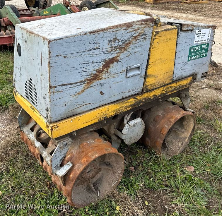 image for item DP6749 2000 Bomag BMP851 trench compactor