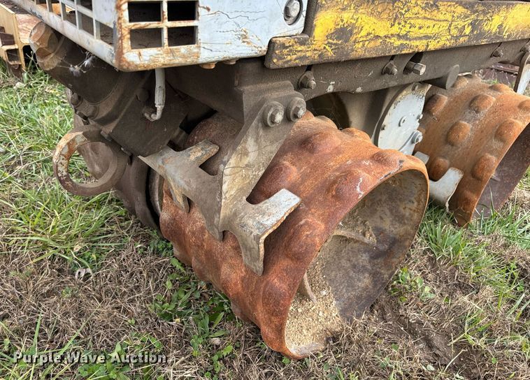 image for item DP6749 2000 Bomag BMP851 trench compactor