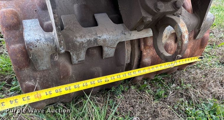 image for item DP6749 2000 Bomag BMP851 trench compactor