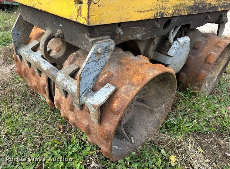 image for item DP6749 2000 Bomag BMP851 trench compactor