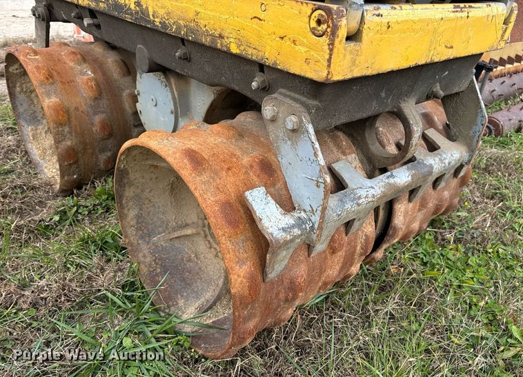 image for item DP6749 2000 Bomag BMP851 trench compactor