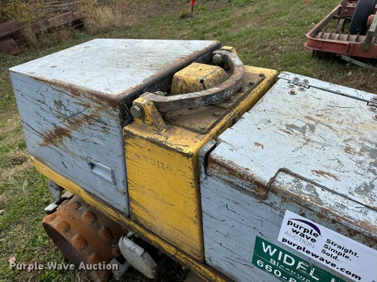 image for item DP6749 2000 Bomag BMP851 trench compactor