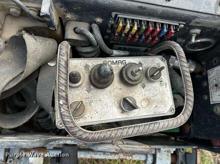 image for item DP6749 2000 Bomag BMP851 trench compactor