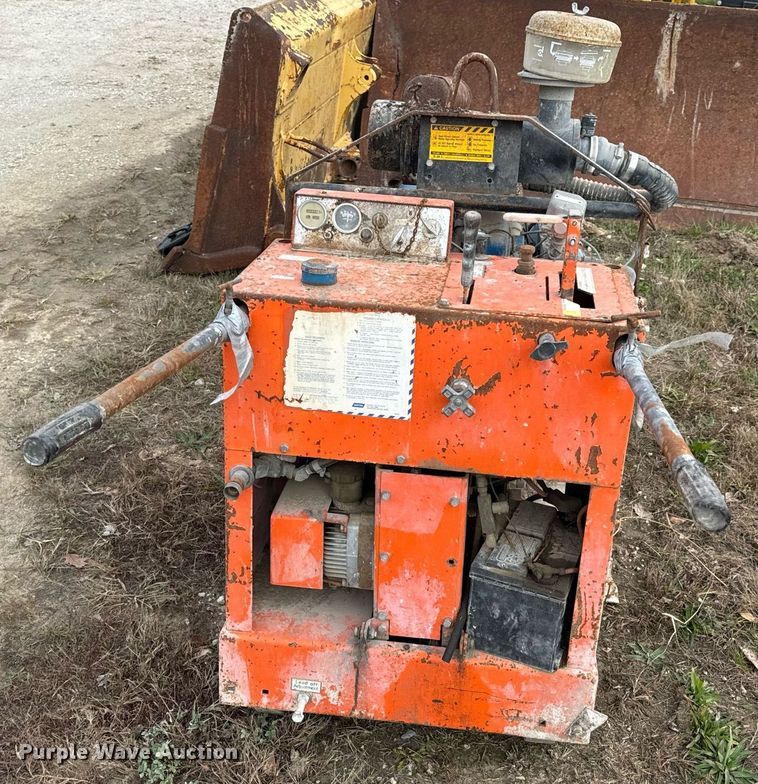 image for item DP6750 Norton Clipper C-658-KFT concrete saw