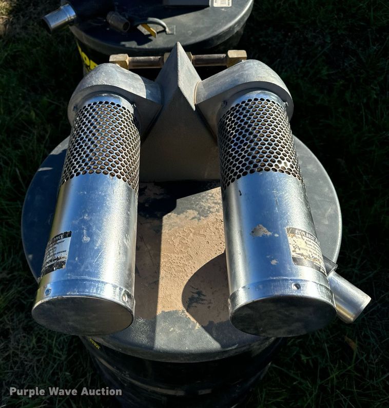 image for item DP6759 (2) Nortech N552BC drum vacuums