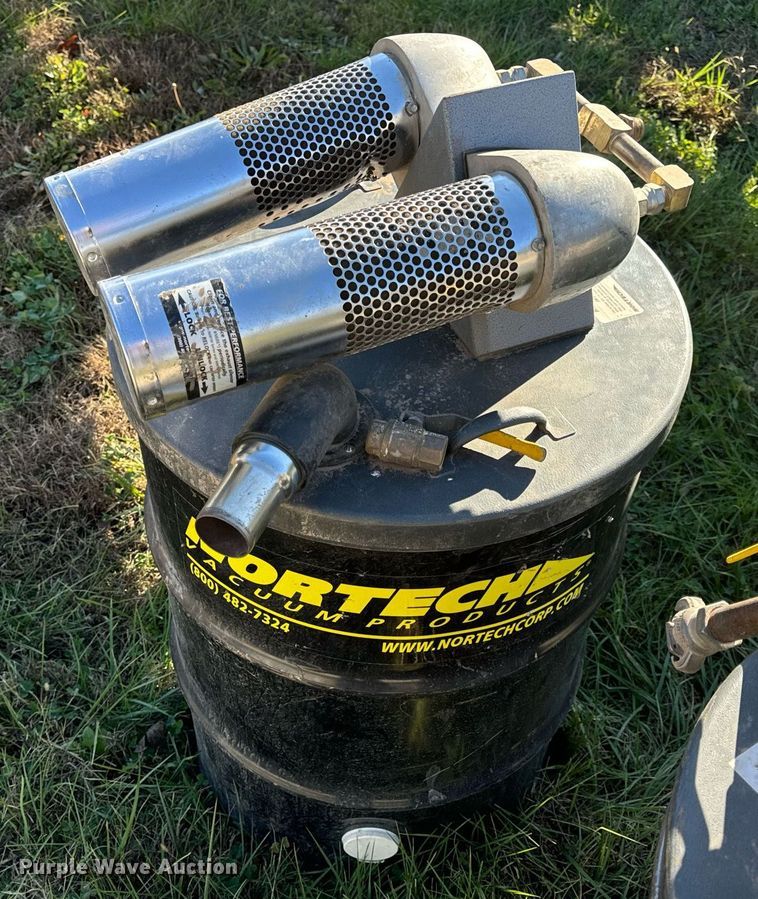 image for item DP6759 (2) Nortech N552BC drum vacuums