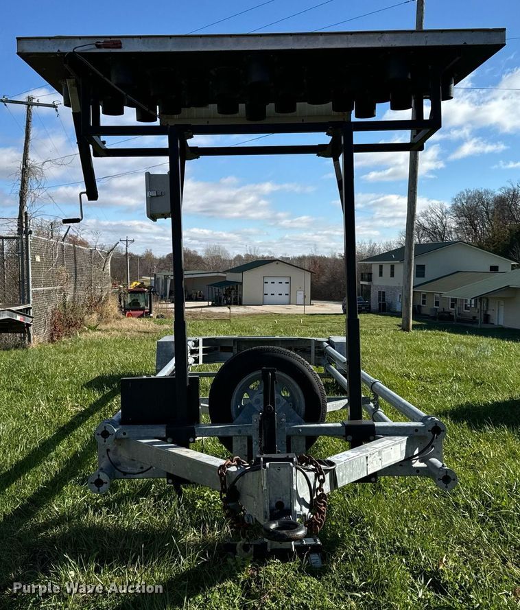 image for item DP6761 2014 Vorteq VTQ-TL3 crash attenuator trailer