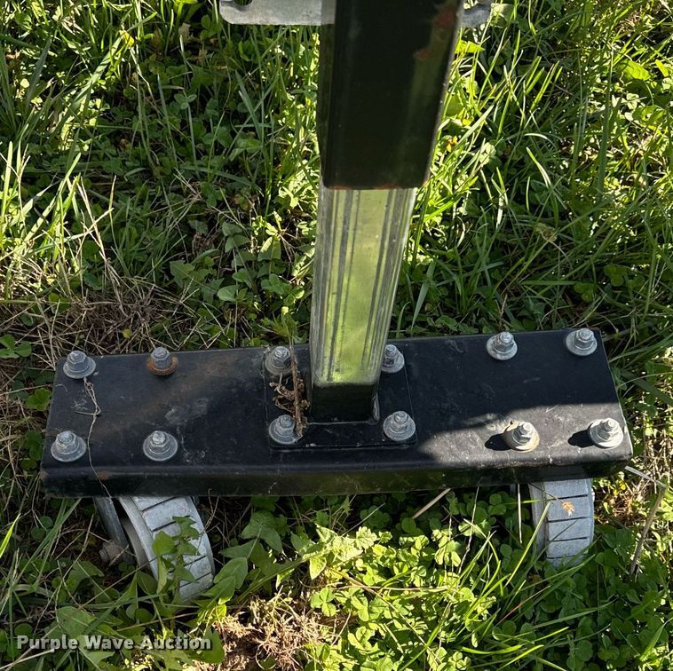 image for item DP6761 2014 Vorteq VTQ-TL3 crash attenuator trailer