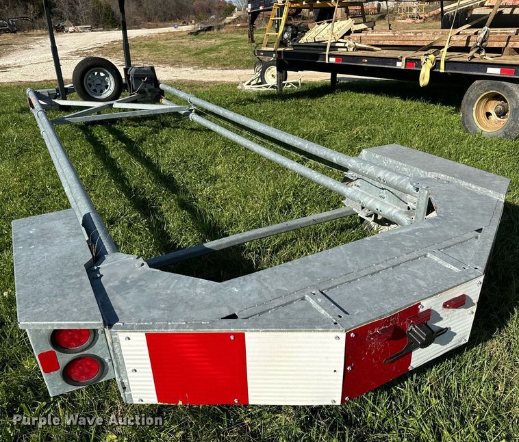 image for item DP6761 2014 Vorteq VTQ-TL3 crash attenuator trailer