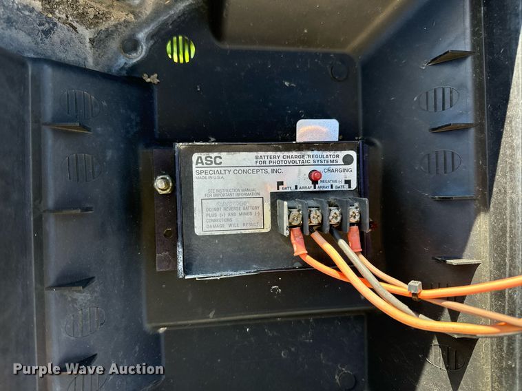 image for item DP6761 2014 Vorteq VTQ-TL3 crash attenuator trailer