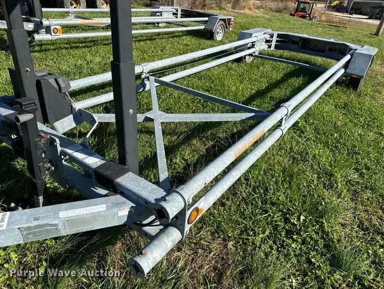 image for item DP6762 2014 Vorteq VTQ-TL3 crash attenuator trailer