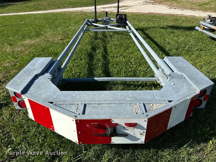 image for item DP6762 2014 Vorteq VTQ-TL3 crash attenuator trailer