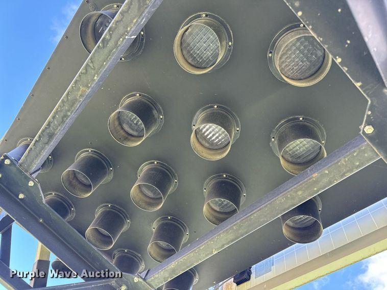 image for item DP6762 2014 Vorteq VTQ-TL3 crash attenuator trailer