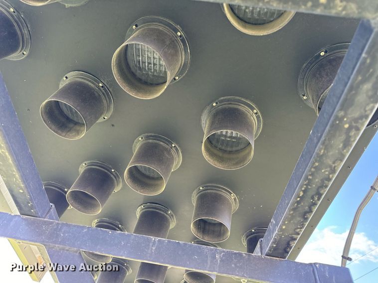 image for item DP6762 2014 Vorteq VTQ-TL3 crash attenuator trailer