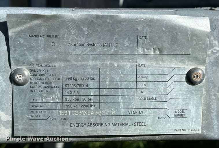 image for item DP6762 2014 Vorteq VTQ-TL3 crash attenuator trailer