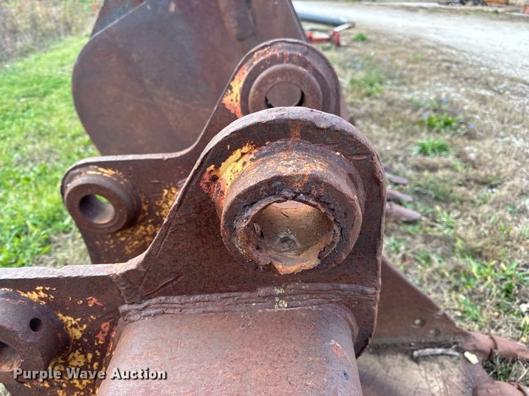 image for item DP6763 (2) excavator buckets